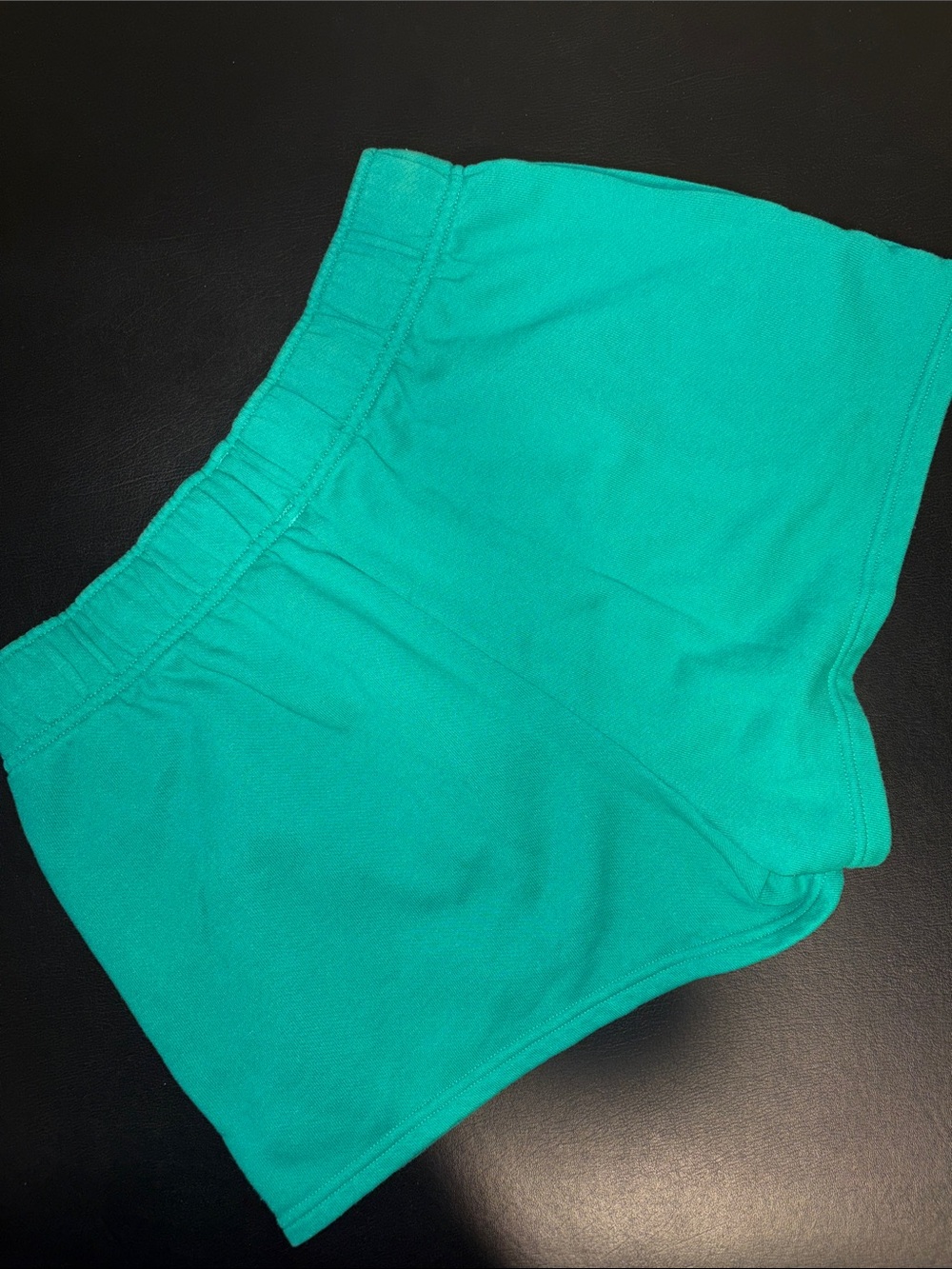 ALO Yoga spruce Green sweat Shorts S - Picture 2 of 4